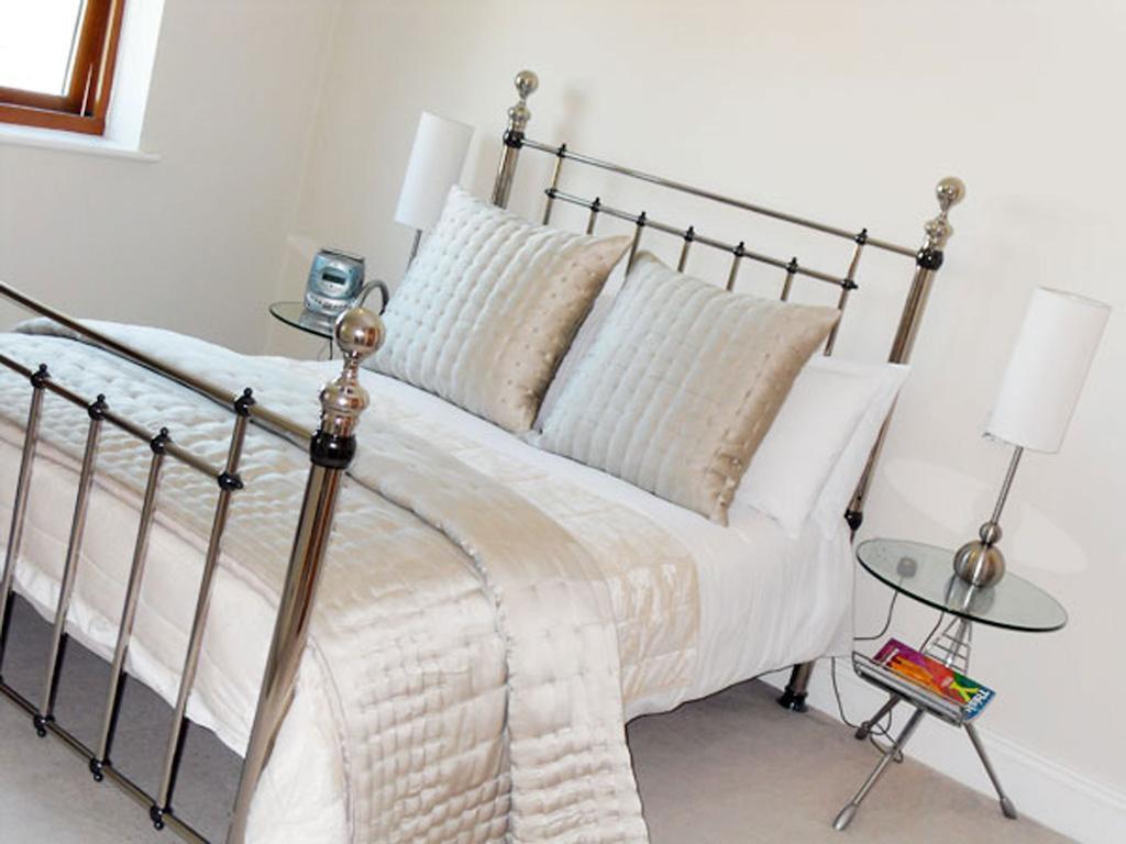 11 Talbot Court Apartment York Room photo